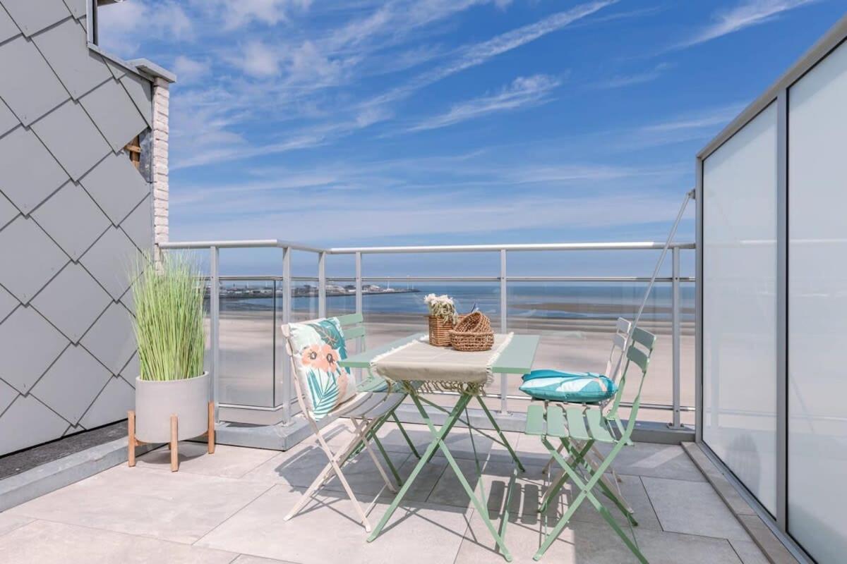 Huswell - Stunning Seafront Apartamento