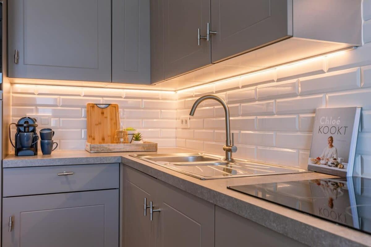 Apartment Huswell - Stunning Seafront *